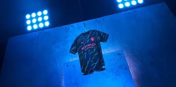 开云官网-集结日突围战来临，曼城围绕亚冠战术微调，震撼外界，训练强度明显提升