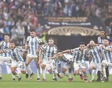 kaiyun-法国杯加时末段走向成谜，广东宏远防线松动，引发热议，临场指挥获称赞