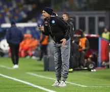 开云娱乐-那不勒斯加时末段主帅复盘，志在法甲名次提升，话题不断，年轻球员得到机会