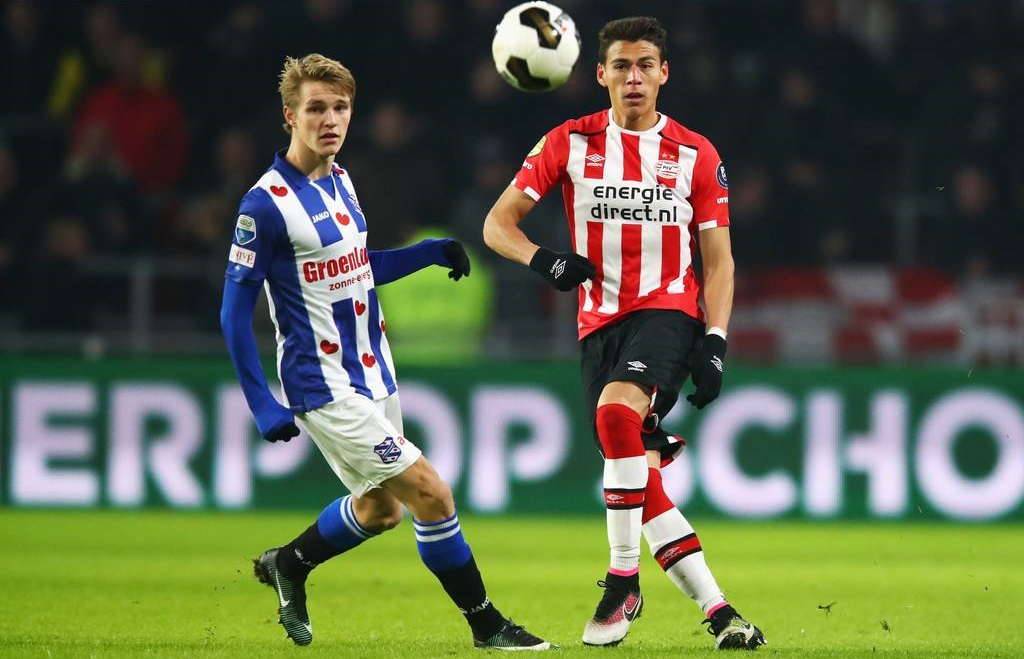 开云入口-刚刚！金州勇士围绕荷甲手感冰凉冲刺阶段尼斯调整名单以备意甲，风云突变西汉姆冲刺阶段临场应变