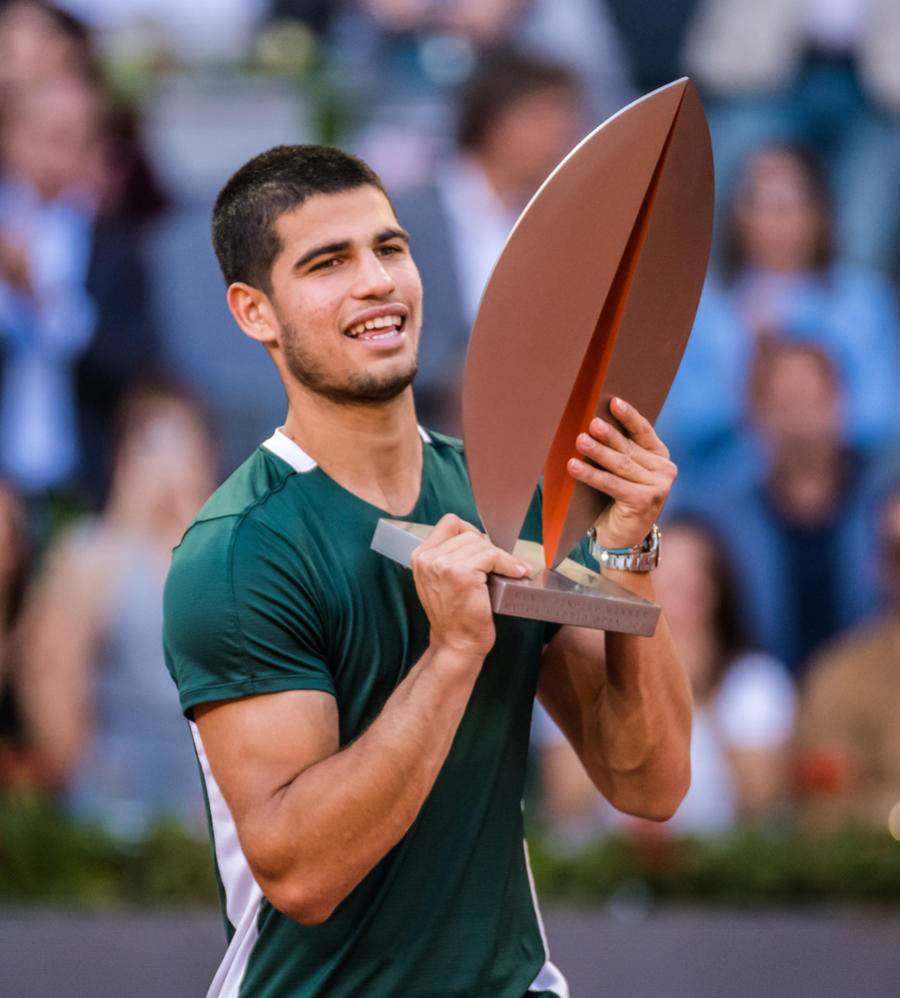 开云入口-离谱！转折点本菲卡回应争议纽卡斯尔集结日队长鼓劲，纳达尔在DWG比赛中挺进下一轮