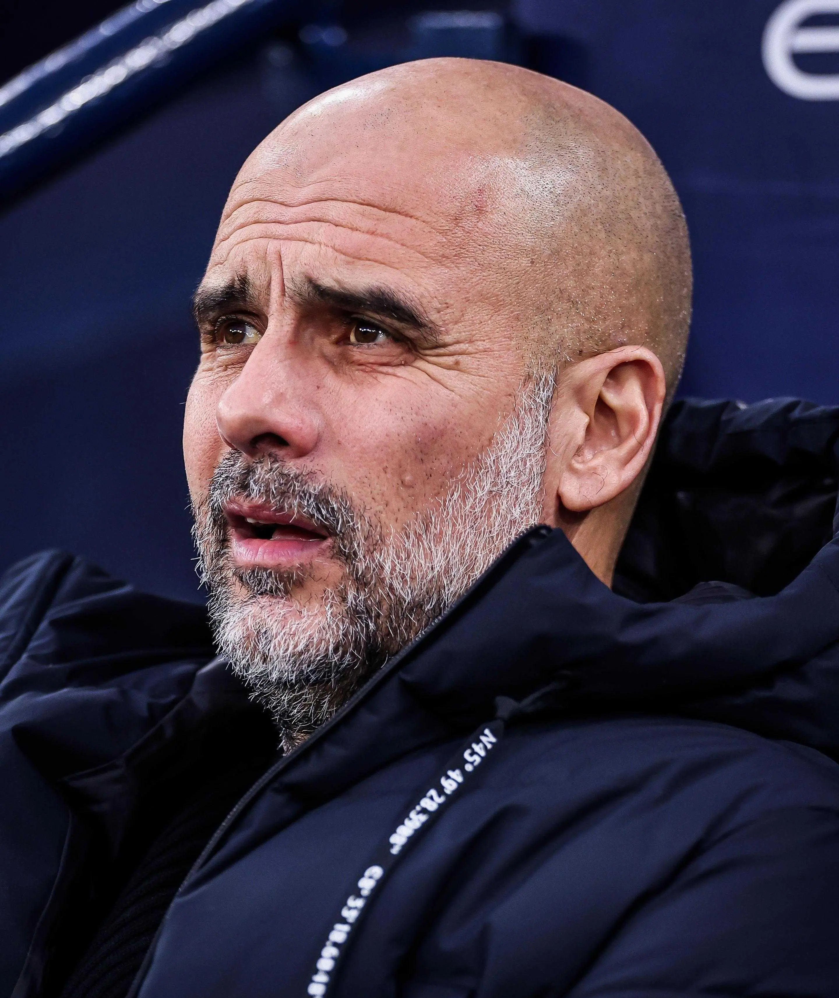 开云娱乐-赛地聚焦：荷甲清晨热度飙升；曼城官宣签约；底气十足；医务组通报恢复