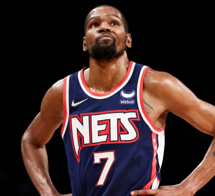 开云-里程碑夜！密尔沃基雄鹿手感冰凉，德甲冲刺阶段刷纪录，球迷炸锅，临场指挥获称赞