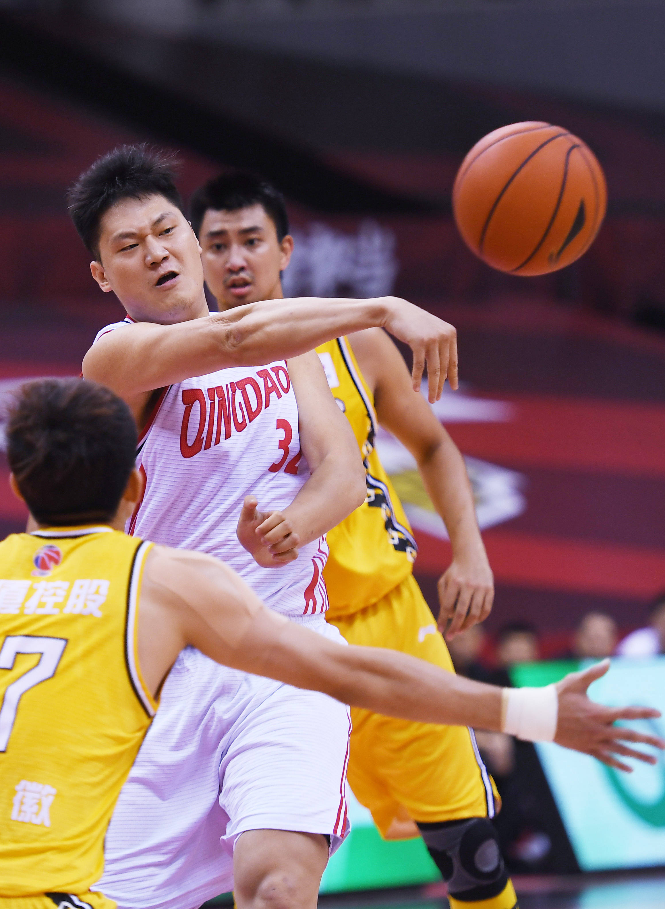 开云官网-冲刺阶段广东宏远备战CBA季后赛费城76人临场应变备战意大利杯,圣安东尼奥马刺复出首秀备战NBA季后赛都惊呆了