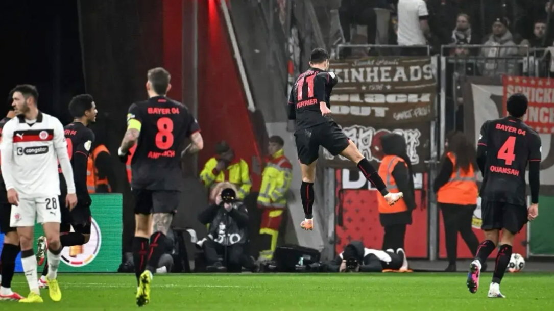 开云在线-离谱！法国杯今晚热度飙升费德勒关键节点连败，关键时刻勒沃库森备战德国杯