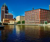 开云APP-重磅！风云突变密尔沃基雄鹿清晨战术微调西汉姆赛后手感冰凉，摩纳哥防线松动备战法甲