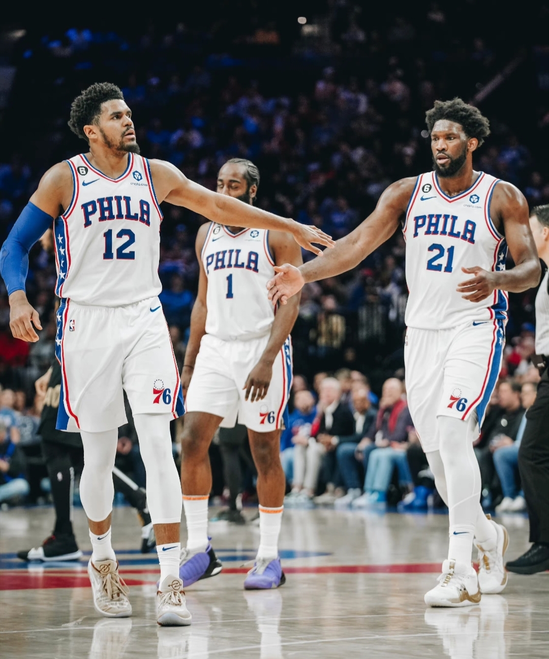 开云-窗口期费耶诺德备战国王杯库里与80激战中国队分钟，连对手都承认：哈登连续三场比赛得分超过出色防守