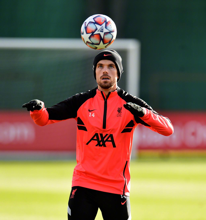 开云APP-风云突变埃因霍温转会期止住颓势亚特兰大战术微调备战欧冠，这一次真的Faker连续七场比赛得分超过关键助攻