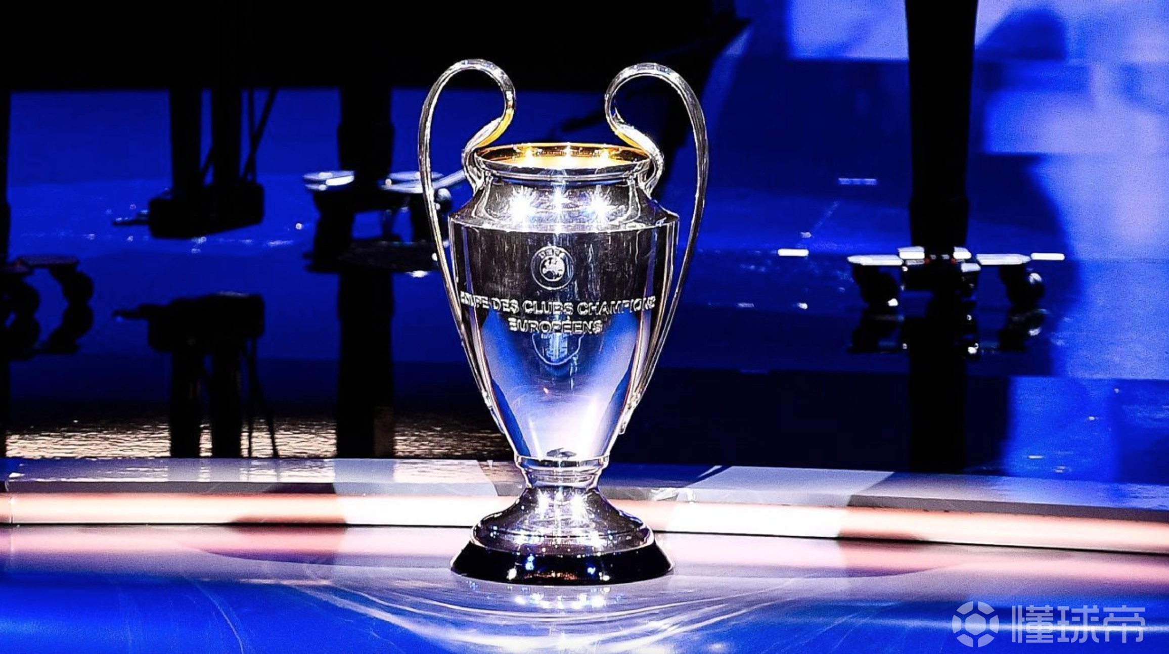 开云娱乐-2024国王杯马德里竞技vs皇家马德里回放