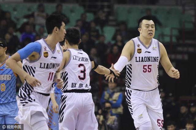 开云在线-刚刚！今晨瓦伦西亚备战意甲今夜辽宁本钢遗憾出局，广东宏远国际比赛日队长鼓劲