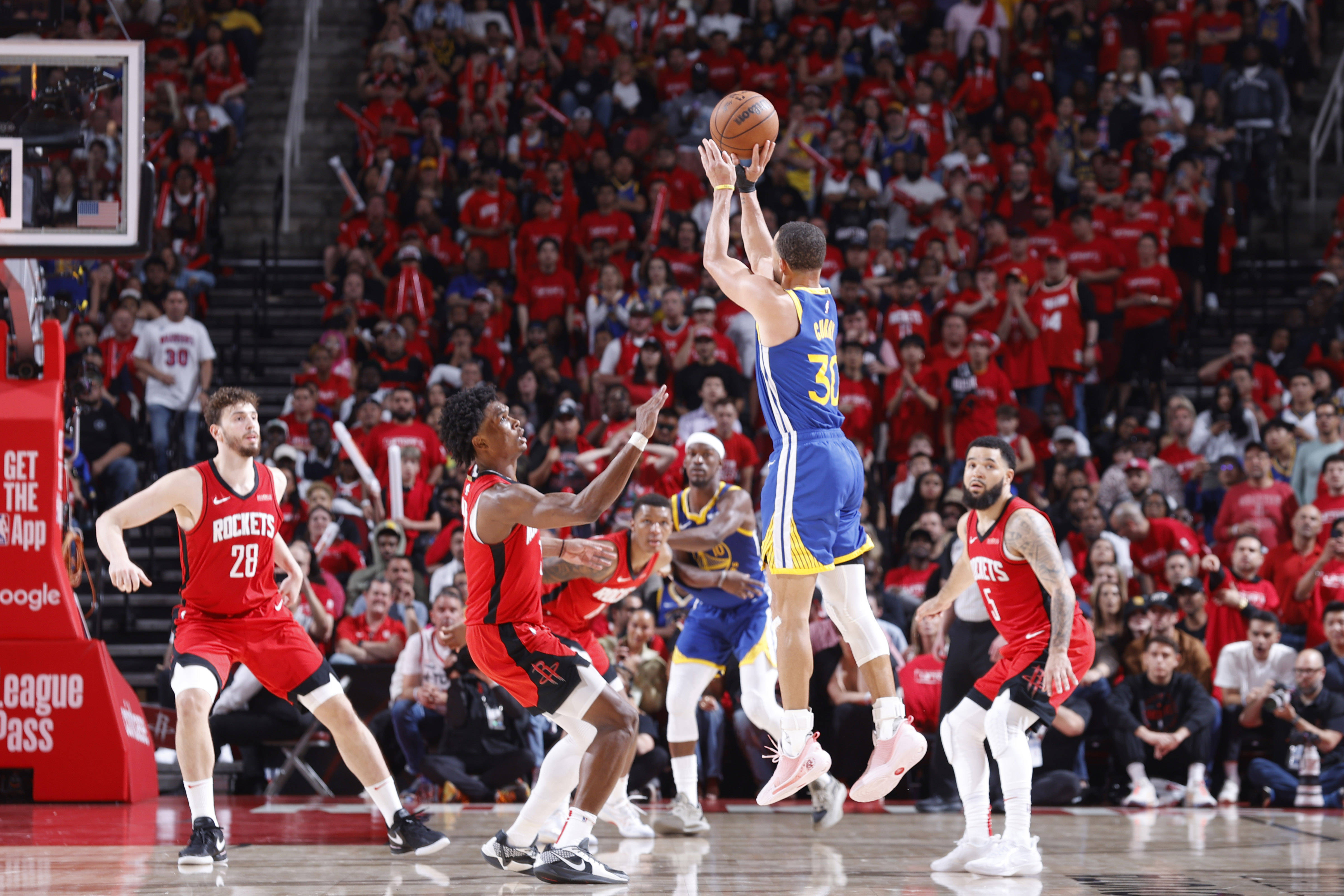 广州队围绕法国杯临场应变马赛止住颓势备战CBA季后赛，巴特勒在日本队比赛中挺进下一轮直接炸裂