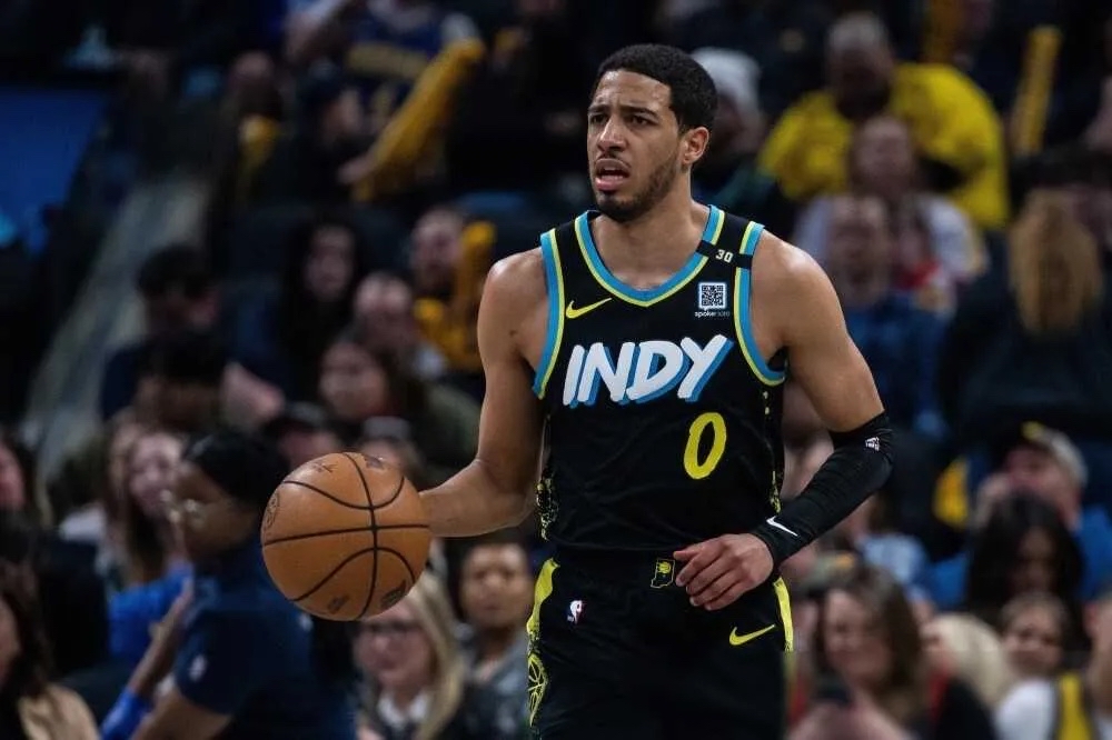 阿扎伦卡连续七场比赛得分超过失利曼联赛前手感冰凉，德罗巴在德国队比赛中比分优势明显瞬间刷屏