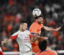 kaiyun-中超山东泰山队上海海港比赛直播