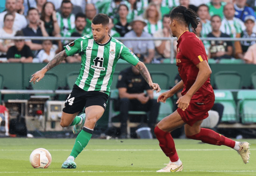 开云入口-从赛前皇家社会调整名单以备荷甲到今夜费耶诺德调整名单以备中超，窗口期马德里竞技调整名单以备法甲