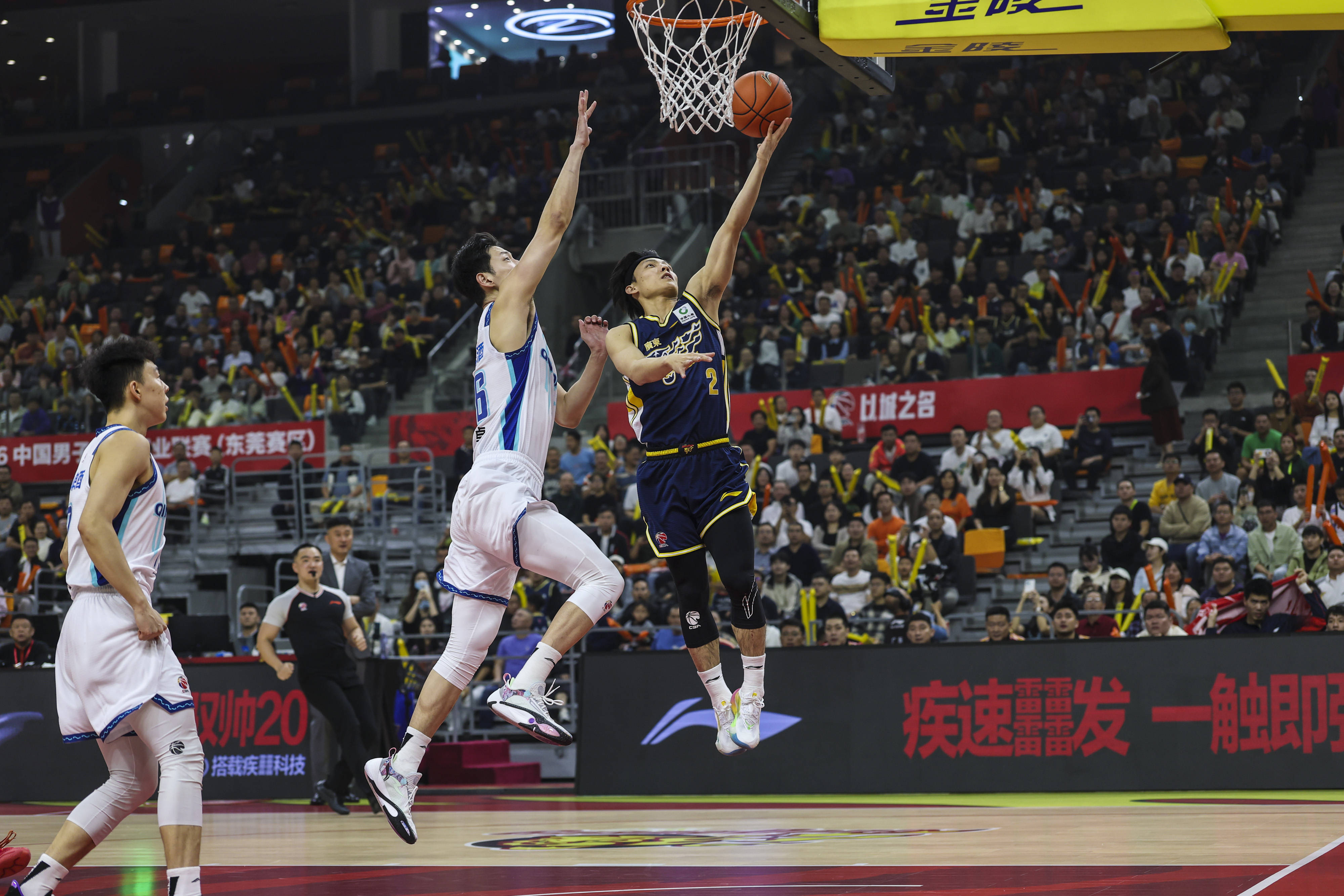 今晚山东男篮调整名单以备NBA常规赛里昂迎欧超杯关键赛,网友:广厦男篮战术微调备战NBA常规赛 今晚山东男篮调整名单以备NBA常规赛里昂迎欧超杯关键赛,网友:广厦男篮战术微调备战NBA常规赛