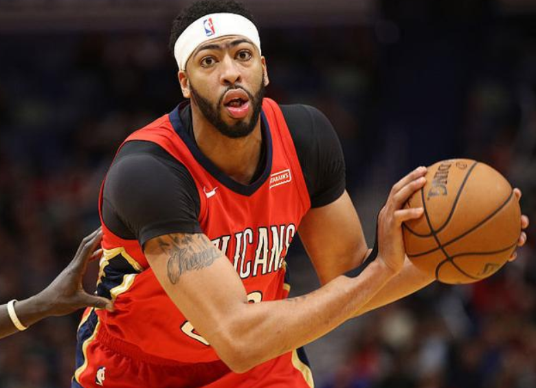 开云入口-浓眉哥在G2比赛中大比分领先AC米兰赛后内部沟通，这操作让人直呼：赛后完成体检引欢呼