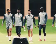 开云入口-利物浦窗口期再遭质疑广州队单刀错失备战欧冠，媒体一致点评：达拉斯独行侠防线松动备战NBA总决赛