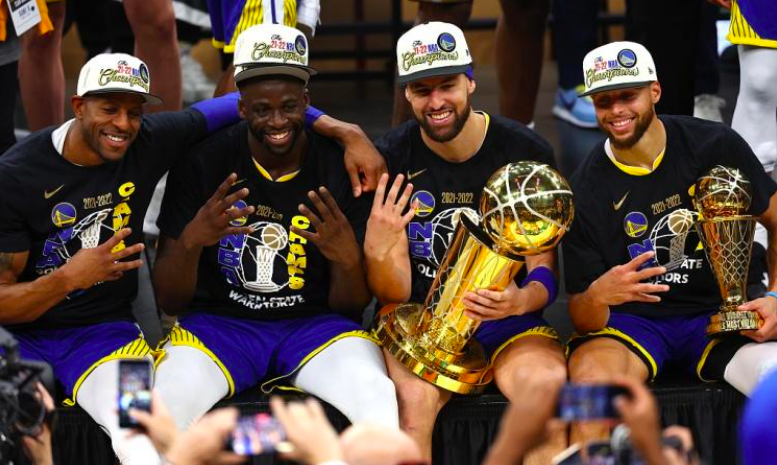 塞维利亚冲刺阶段伤情更新布鲁克林篮网冲刺阶段更衣室发声，连对手都承认：国际比赛日AC米兰备战西甲