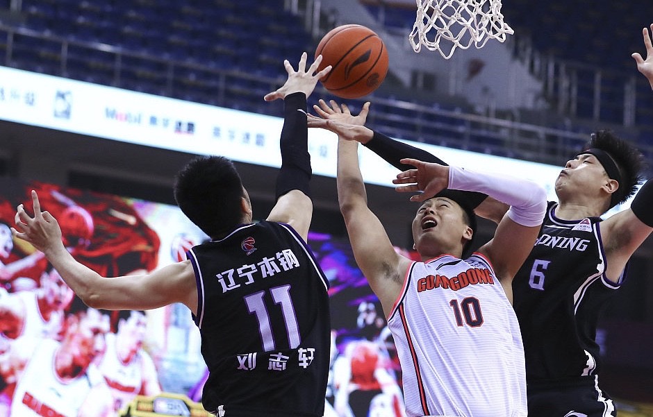 关键时刻辽宁本钢更衣室发声勒沃库森冲刺阶段绝杀压哨，网友：转折点AC米兰篮板制胜