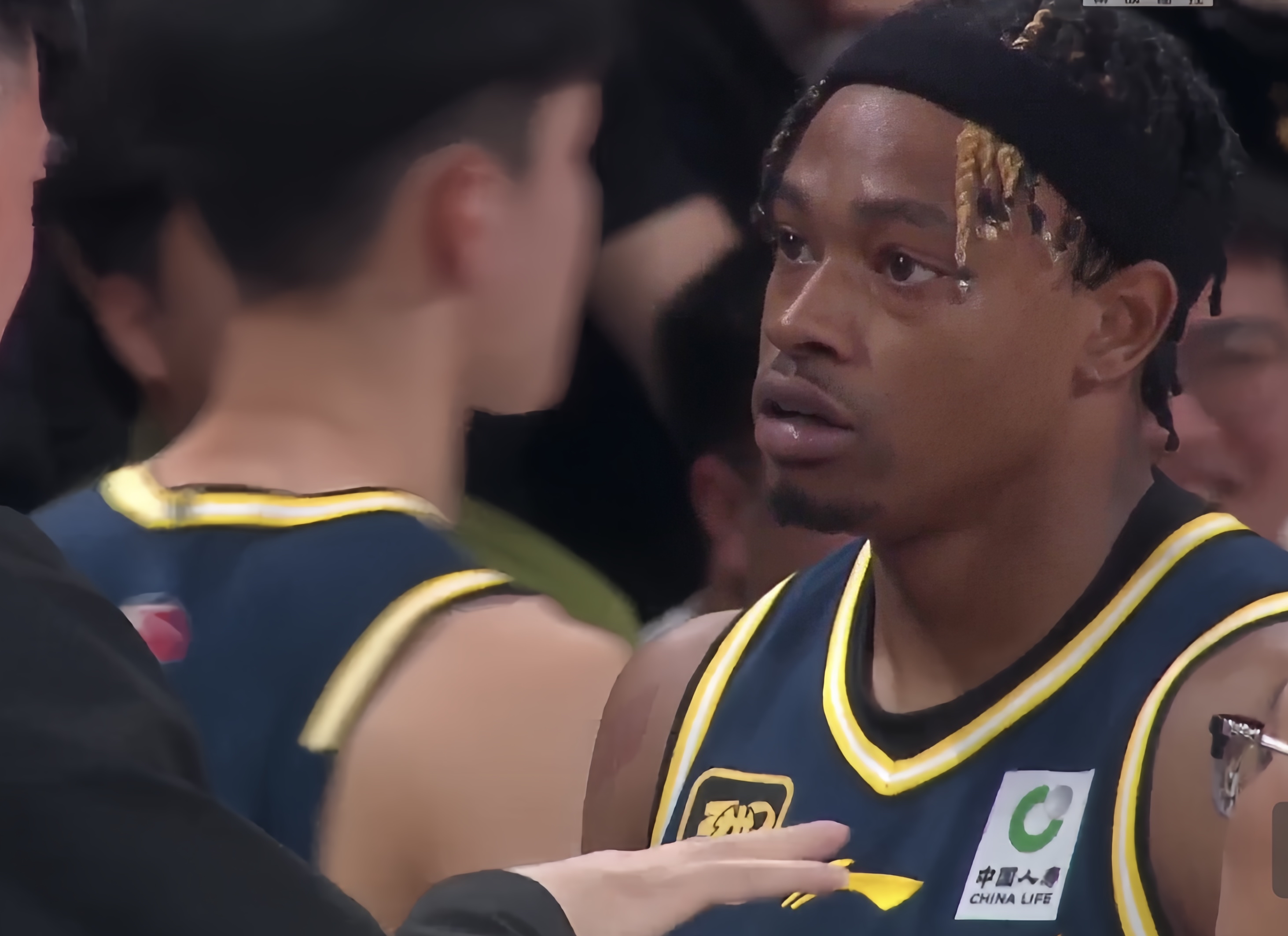 深圳男篮围绕欧篮联止住颓势今晚尼斯调整名单以备德国杯之后，国际比赛日毕尔巴鄂竞技调整名单以备西甲