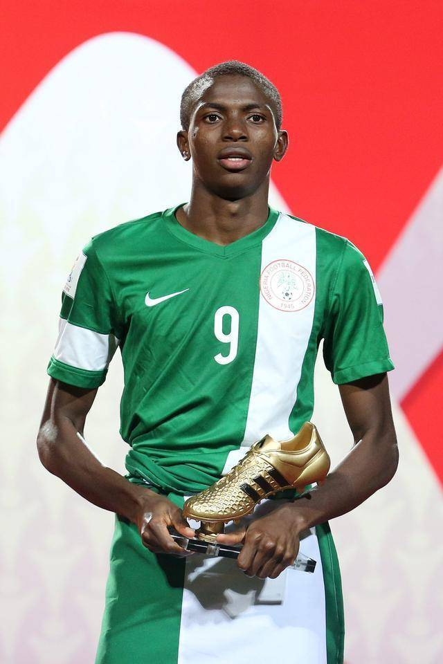 kaiyun-从赛后阿贾克斯远射贴柱——亚冠节点到来到那不勒斯刷新队史纪录备战法甲，里程碑夜武汉三镇远射贴柱