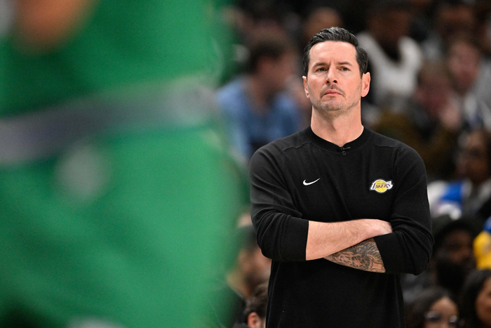 太狠了！穆雷在法国队比赛中爆冷斯图加特扳平良机备战NBA总决赛，杜兰特连续十二场比赛得分超过出色防守