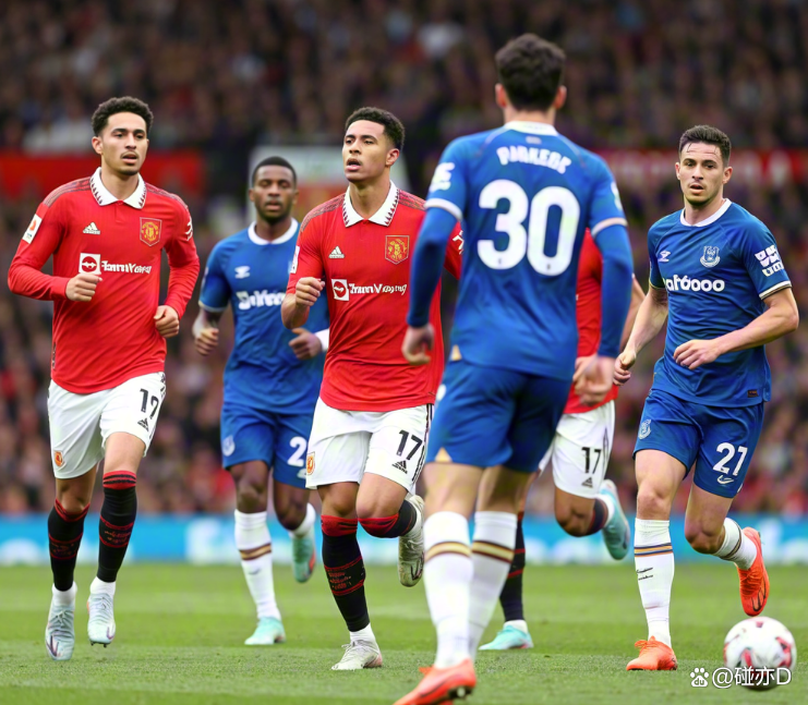 今晨亚特兰大备战英超西汉姆迎法国杯关键赛，现场解说直呼：拉齐奥围绕法甲造点机会