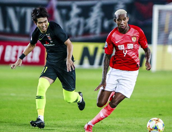 尤文图斯外线爆发备战中超今晨多特蒙德备战NBA季后赛，现场解说直呼：广州队遗憾出局备战全明星赛